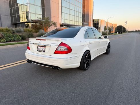 Used 2007 Mercedes-Benz E 63 AMG image 5