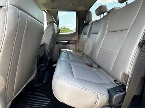 Used 2022 Ford F250 4x4 SuperCab Super Duty image 19
