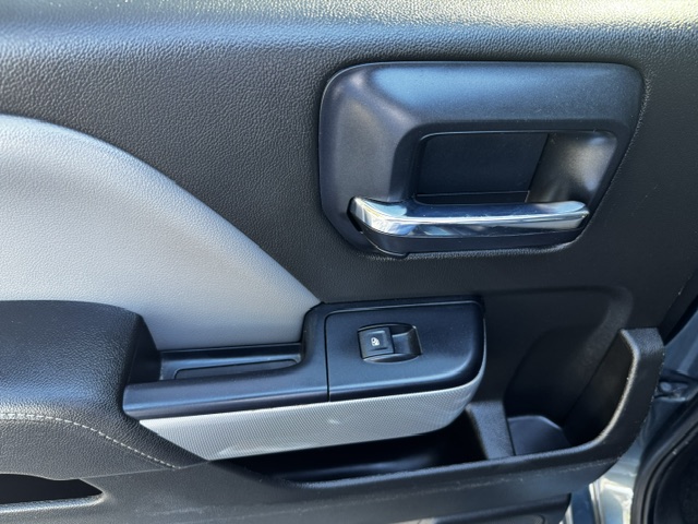 Used 2014 Chevrolet Silverado 1500 4x4 Crew Cab LTZ image 11