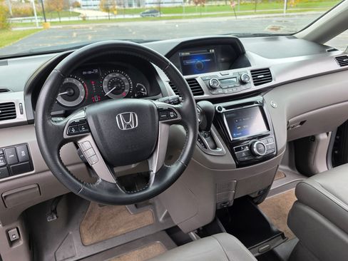 Used 2016 Honda Odyssey EX-L image 27