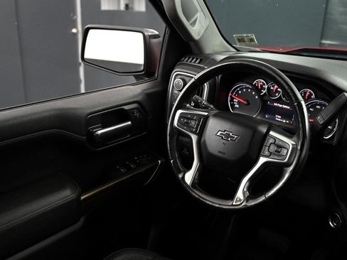 Used 2019 Chevrolet Silverado 1500 RST image 25