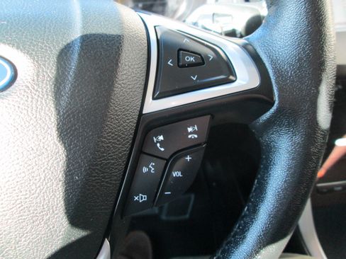 Used 2018 Ford Edge Sport image 25