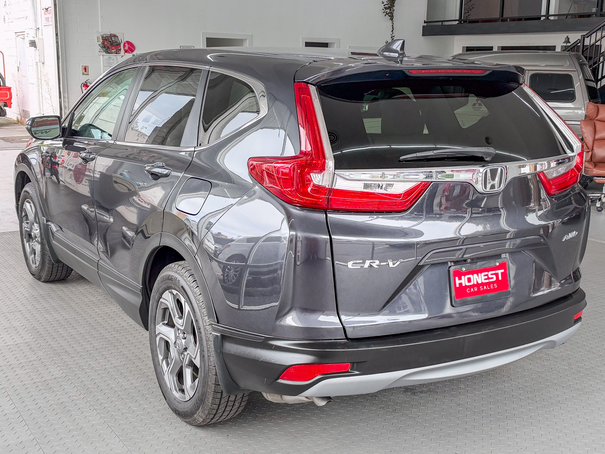Used 2019 Honda CR-V AWD EX-L image 6