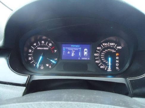 Used 2013 Ford Edge SE image 16