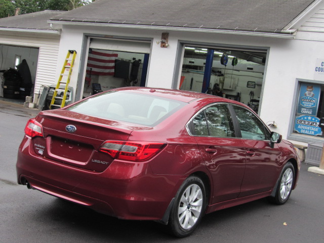 Used 2015 Subaru Legacy 2.5i Premium AWD/4WD image 8