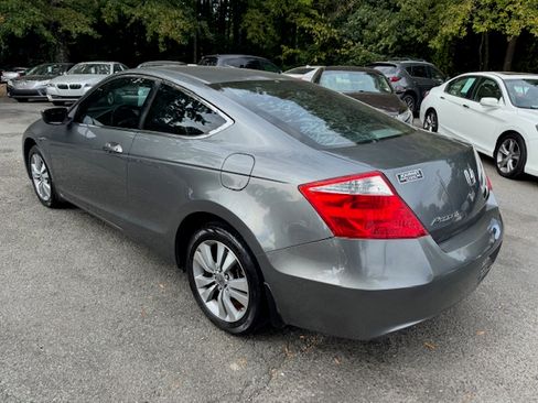 Used 2009 Honda Accord LX image 2