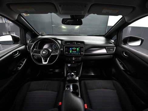 Used 2022 Nissan Leaf SV Plus image 18