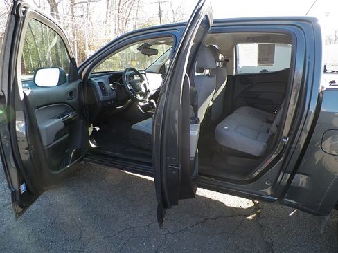 Used 2019 Chevrolet Colorado W/T image 7