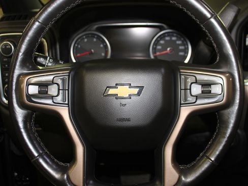 Used 2023 Chevrolet Silverado 3500 High Country image 37