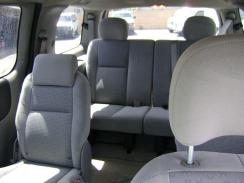 Used 2008 Chevrolet Uplander LS Minivan 4D FWD image 5