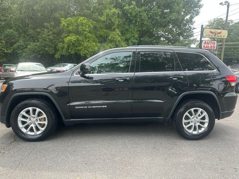 Used 2015 Jeep Grand Cherokee 4WD Laredo image 2