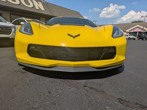 Used 2019 Chevrolet Corvette Grand Sport Coupe w/ 2LT RWD image 2