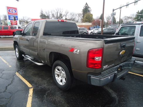 Used 2013 Chevrolet Silverado 1500 Z71 image 3
