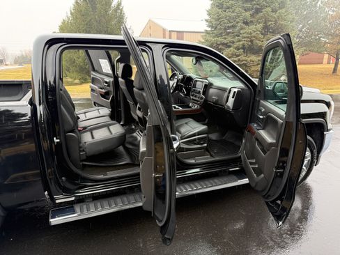 Used 2018 GMC Sierra 1500 SLT image 8