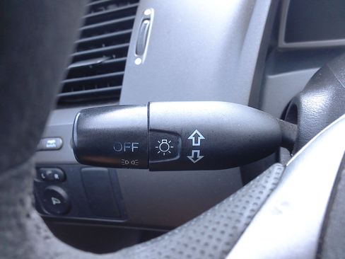 Used 2007 Honda Civic LX Coupe image 27