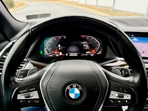 Used 2019 BMW X5 xDrive40i image 18