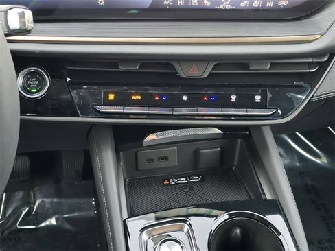 New 2026 Buick Envision Avenir image 22