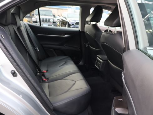 Used 2023 Toyota Camry XLE image 15