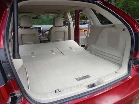 Used 2015 Lincoln MKX image 17