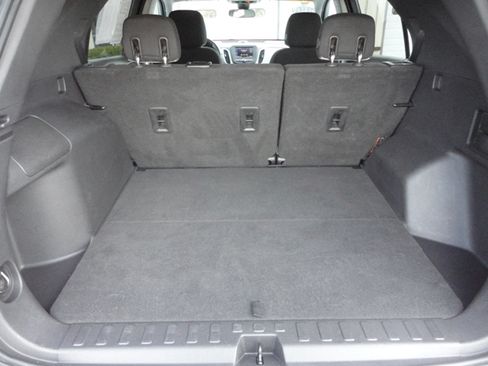 Used 2020 Chevrolet Equinox LT image 18