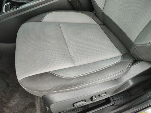 Used 2018 Ford Escape SE image 9