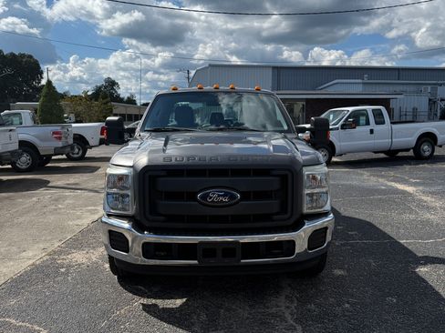 Used 2012 Ford F350 XL image 2
