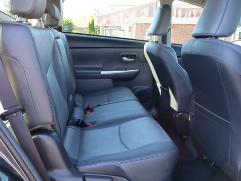 Used 2014 Toyota Prius V Five Wagon 4D FWD image 12
