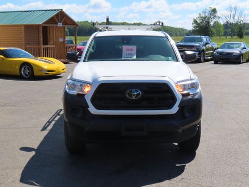 Used 2019 Toyota Tacoma 2WD Access Cab image 8