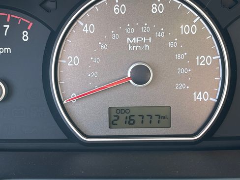 Used 2008 Hyundai Elantra image 7