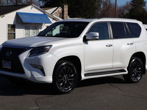 Used 2021 Lexus GX 460 Premium image 3