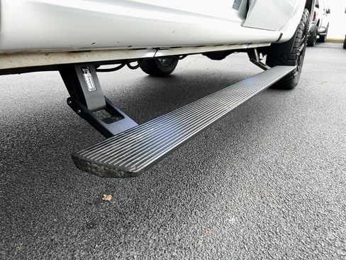 Used 2024 Chevrolet Silverado 1500 Custom Trail Boss image 10