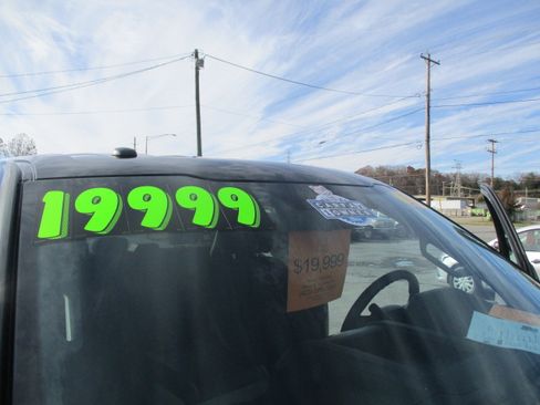 Used 2017 Ford F150 STX image 63