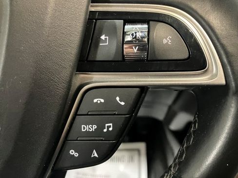 Used 2020 Lincoln Nautilus Reserve image 15