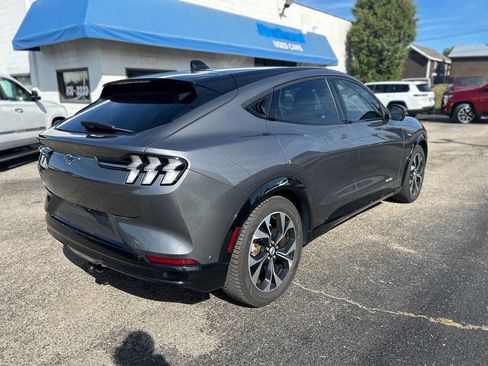 Used 2021 Ford Mustang Mach-E Premium image 6