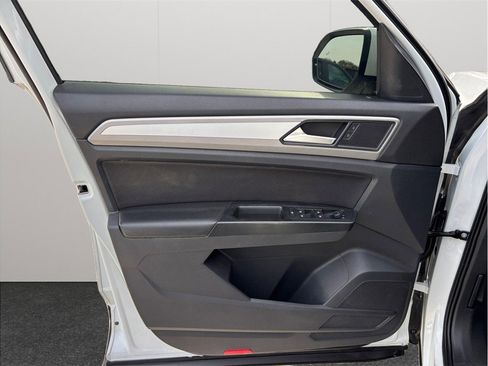 Used 2021 Volkswagen Atlas S image 17