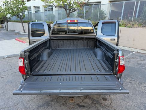 Used 2006 Toyota Tundra SR5 image 7