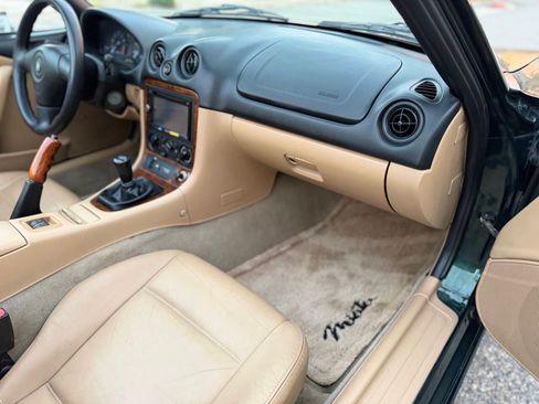 Used 1999 MAZDA MX-5 Miata M-Edition RWD image 39