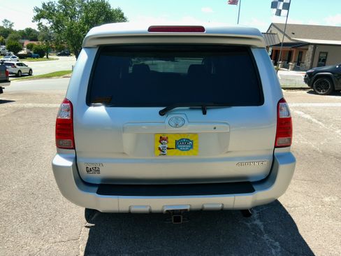 Used 2007 Toyota 4Runner 4WD Limited V6 image 13