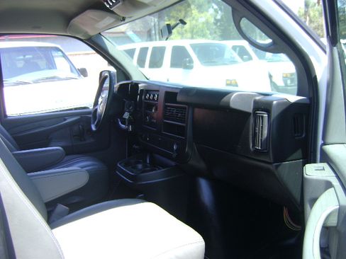 Used 2013 Chevrolet Express 3500 LS Extended Passenger RWD image 11