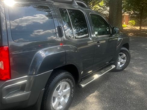 Used 2010 Nissan Xterra 2WD S image 4