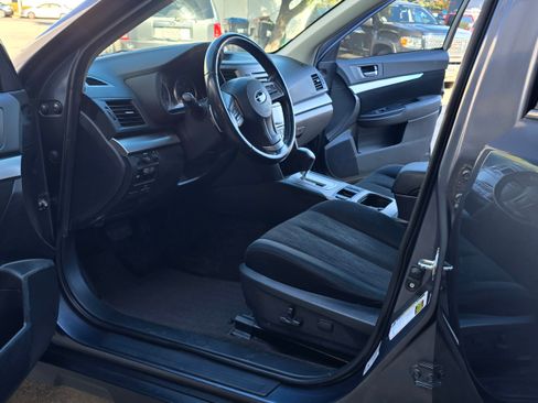 Used 2014 Subaru Outback 2.5i Premium image 29