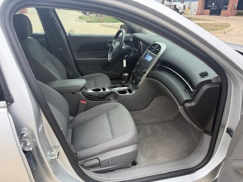 Used 2015 Chevrolet Malibu LS image 16