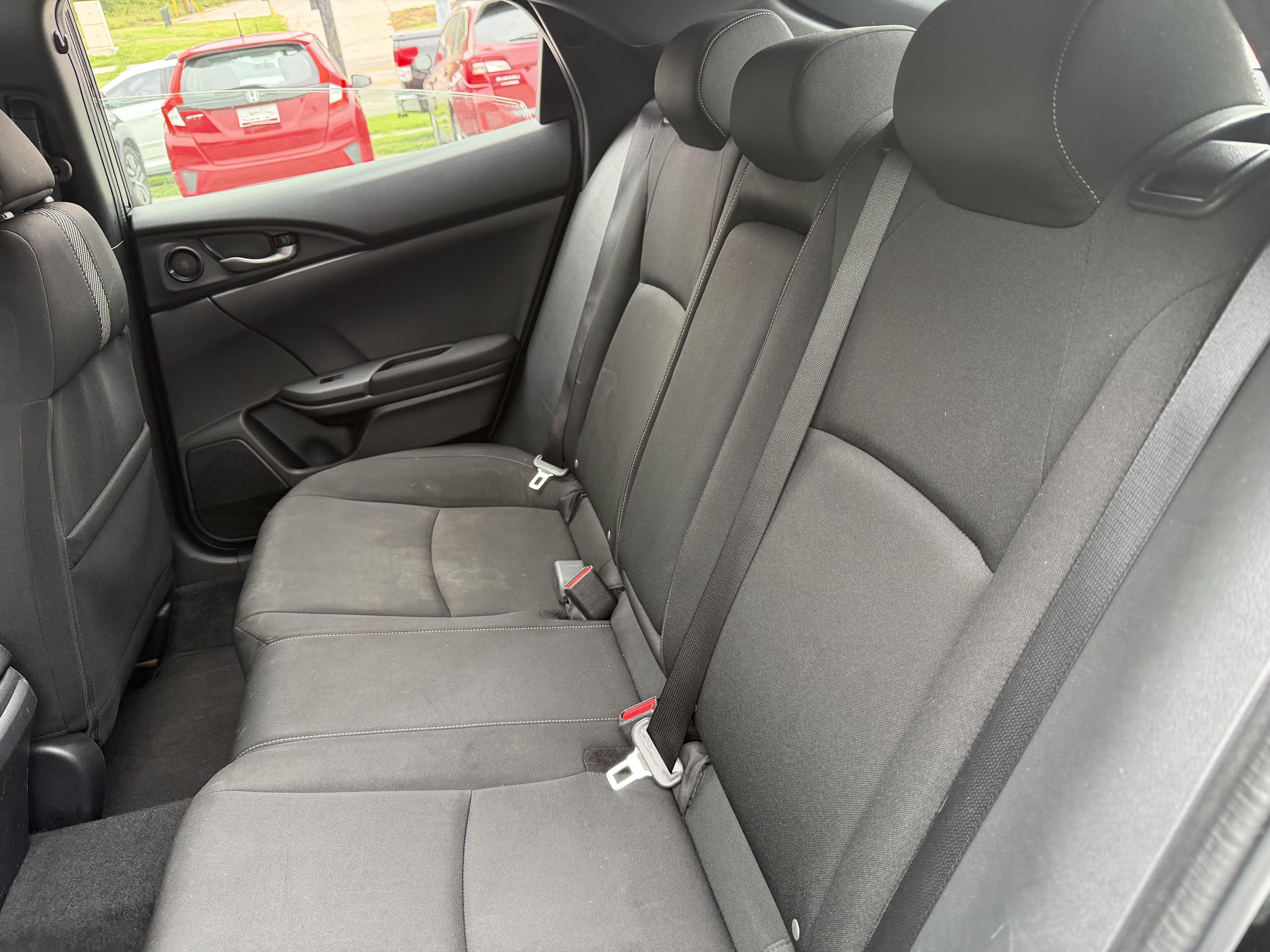 Used 2018 Honda Civic EX Hatchback image 11