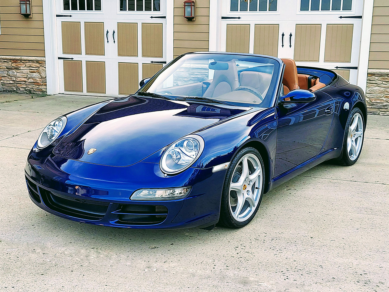 Used 2006 Porsche 911 Cabriolet RWD image 22
