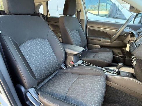 Used 2022 Mitsubishi Outlander Sport SE image 13