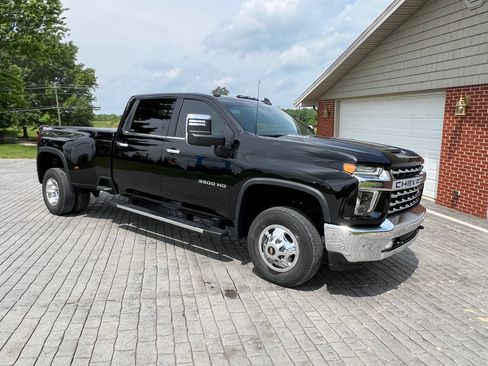 Used 2022 Chevrolet Silverado 3500 LTZ image 58