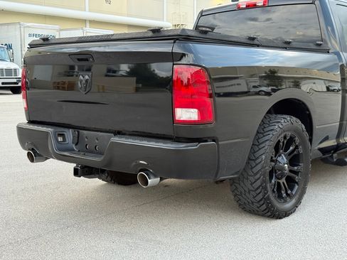 Used 2014 RAM 1500 ST RWD image 52