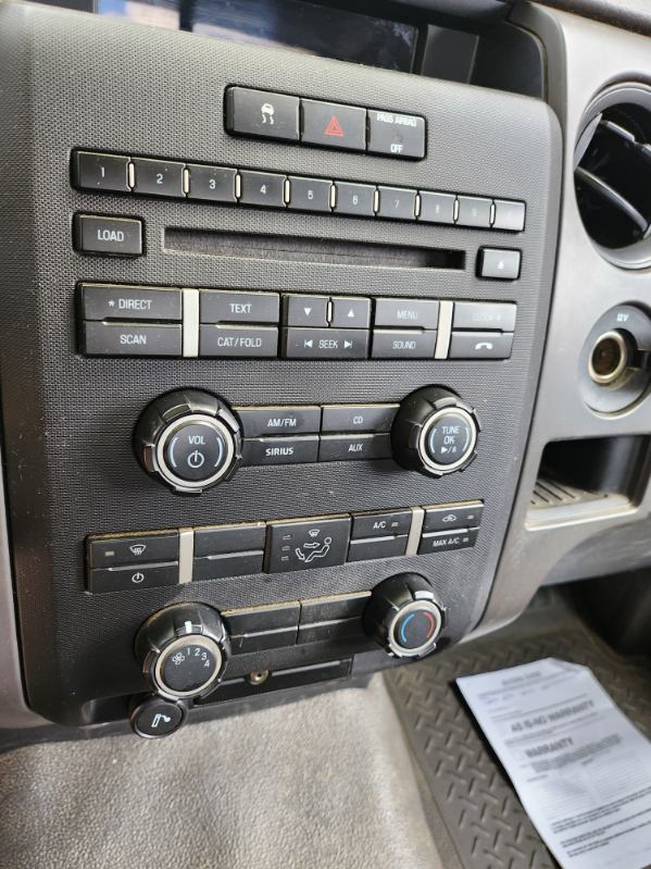 Used 2010 Ford F150 4x4 Regular Cab image 5