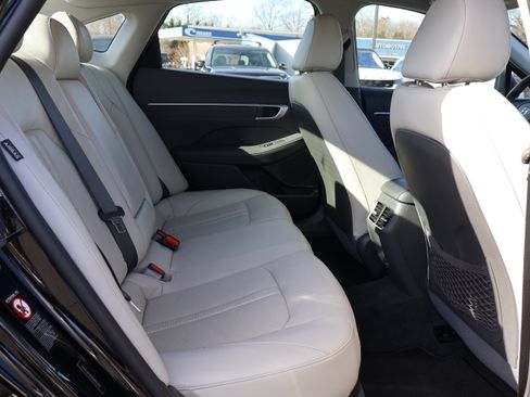 Used 2021 Hyundai Sonata Limited image 14