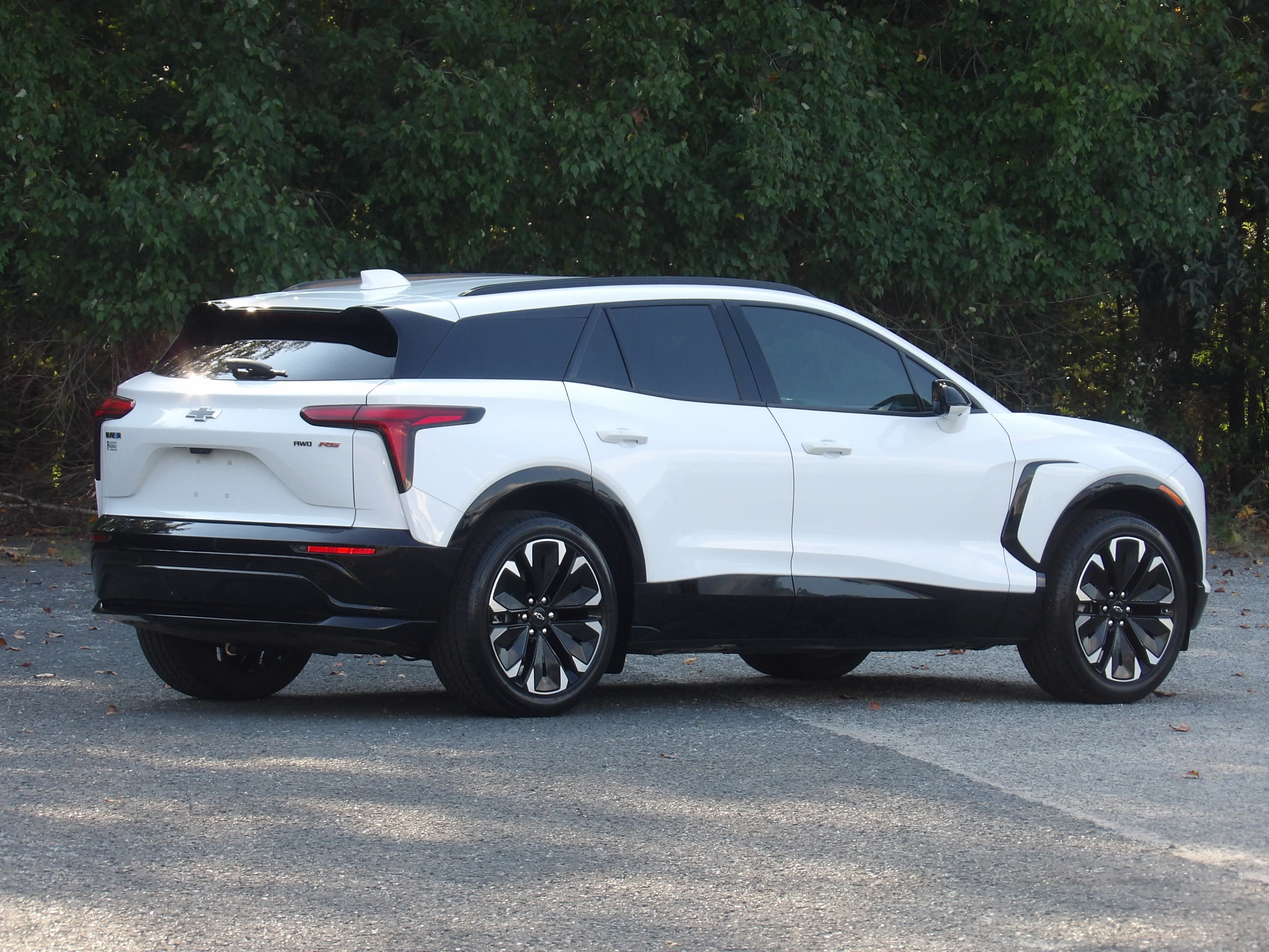 Used 2024 Chevrolet Blazer EV AWD RS image 8